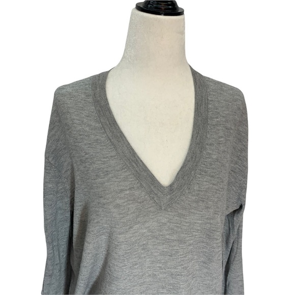 zara Knit Lightweight Grey V-Neck Sweater Oversized Size S - Picture 3 of 8